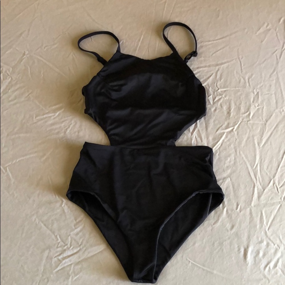 RVCA bathing suit